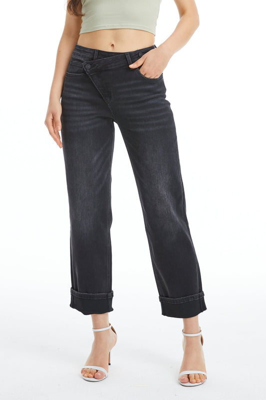 HIGH RISE MOM JEANS BYM3060 (BYHE061) IRON BLACK