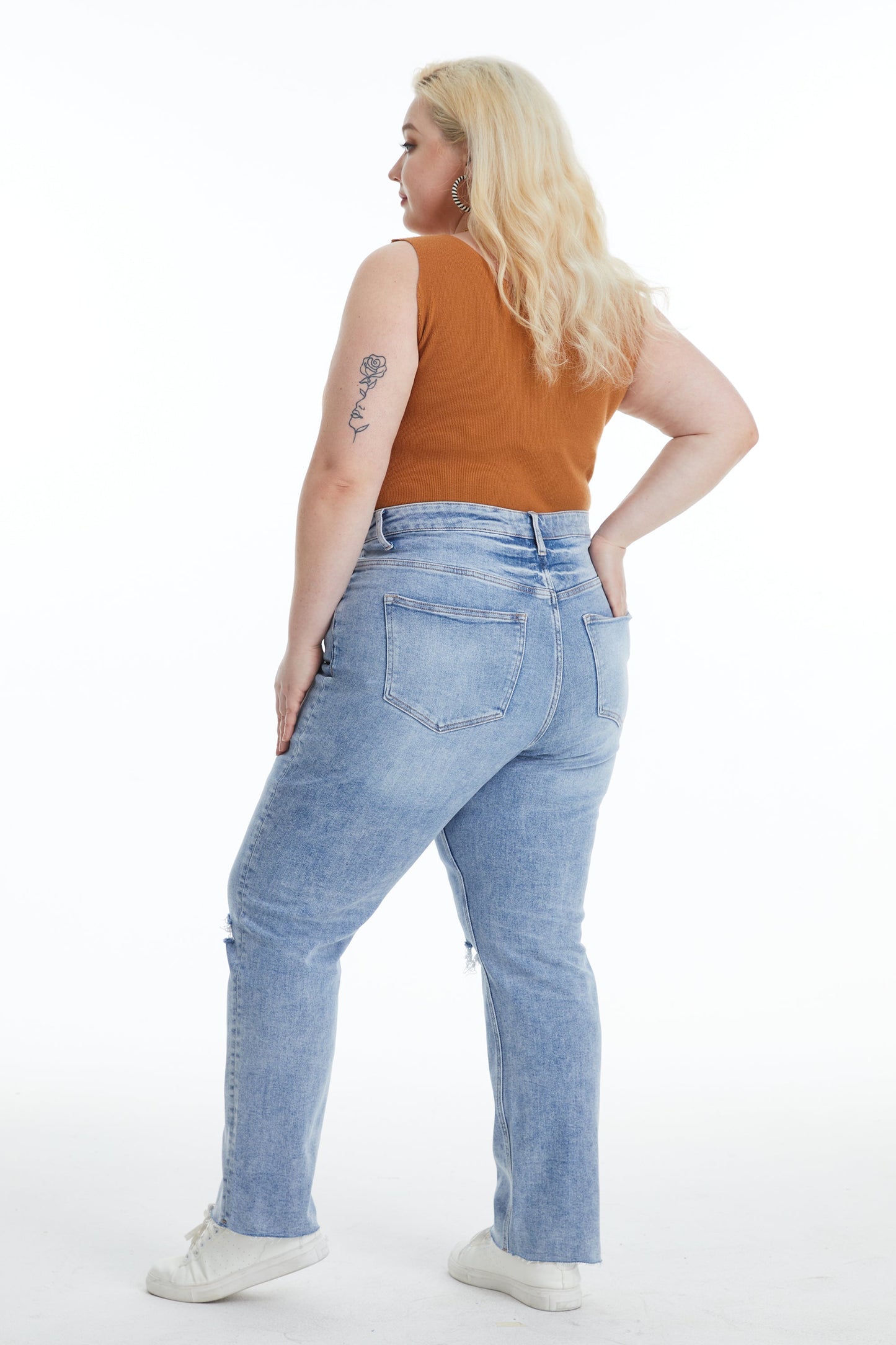 ALLY HIGH RISE DISTRESSED STRAIGHT JEANS BYT5185-P (BYHE070-P) LIGHT BLUE PLUS SIZE